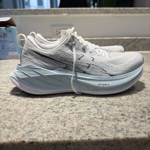 Asics Superblast 2 White Cool Grey 1013A142-100 US Men Size 10.5